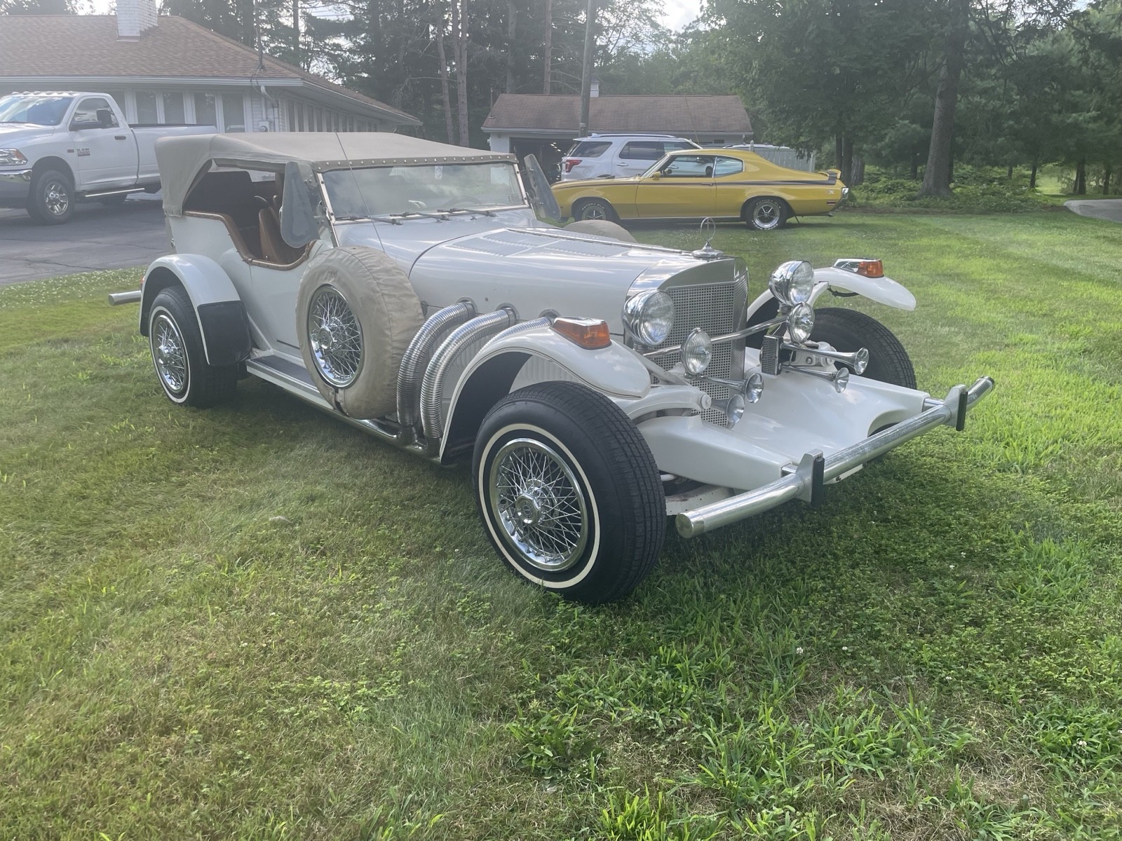 Excalibur-Series-II-1974-Convertible-16