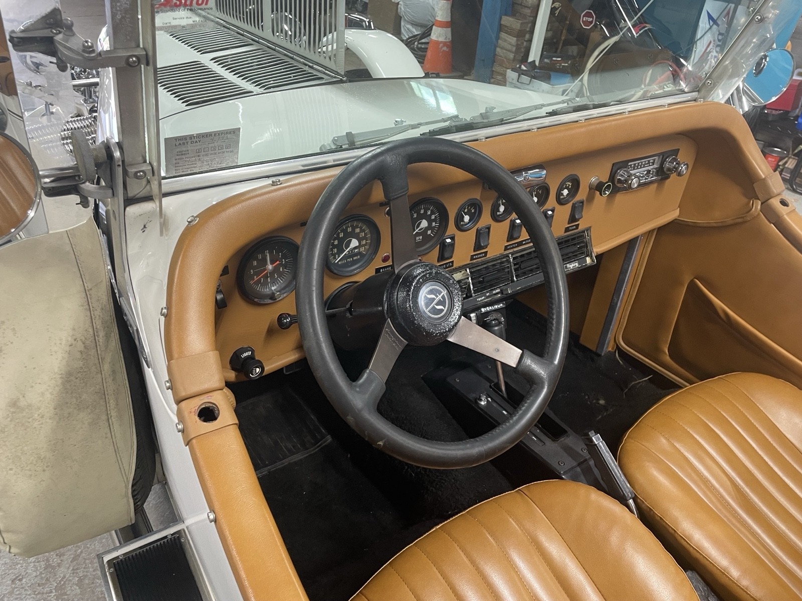 Excalibur-Series-II-1974-Convertible-28