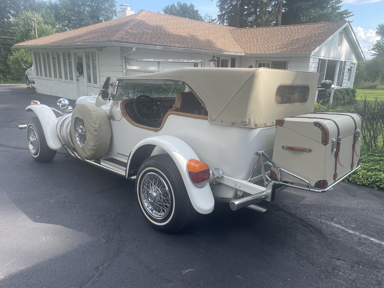 Excalibur-Series-II-1974-Convertible-4