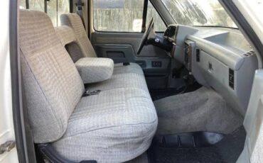 F-15o-ford-lariat-xlt-longbed-4x4-1988-white-22