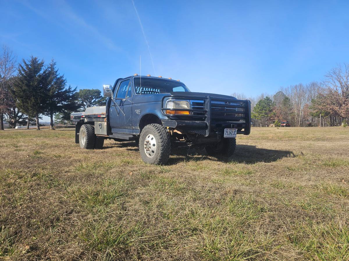 F-350-4x4-diesel-1996-green-17