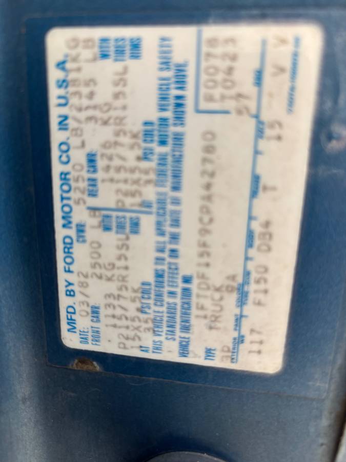 F150-lariat-1982-blue-12