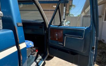 F150-lariat-1982-blue-13