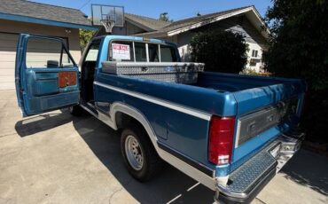F150-lariat-1982-blue-5