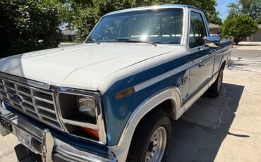 F150-lariat-1982-blue-7
