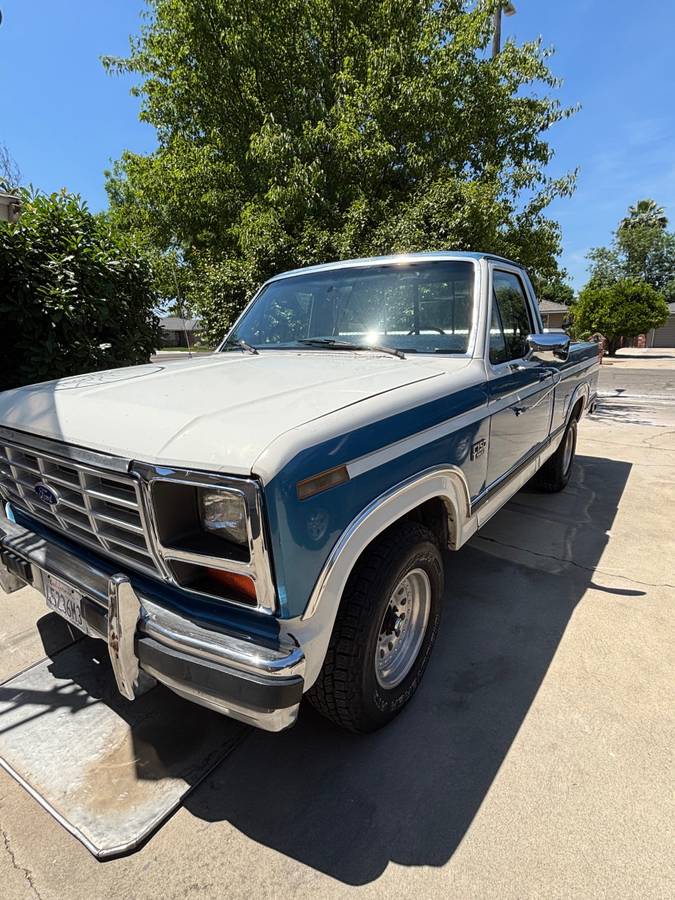 F150-lariat-1982-blue-7