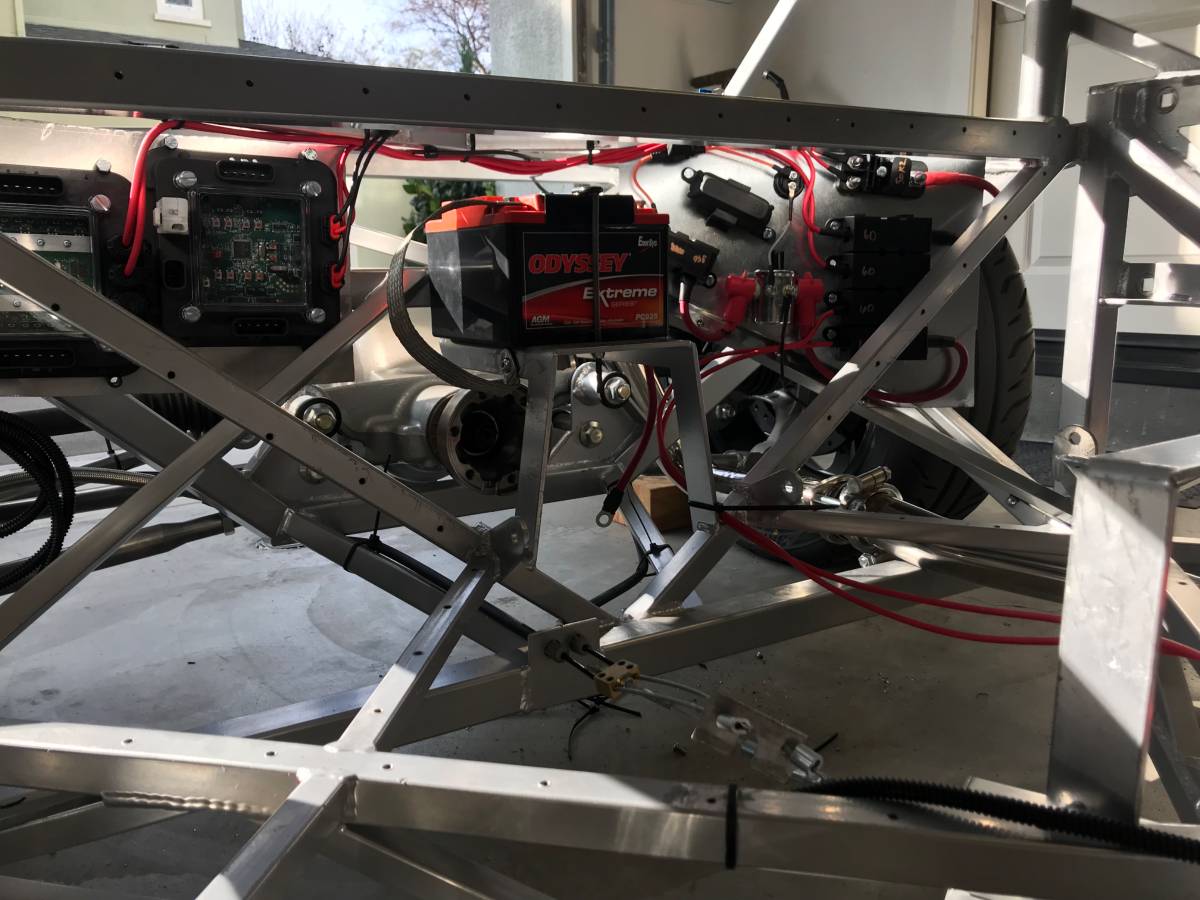 Factory-five-33-hot-rod-1933-10