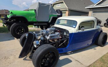 Factory-five-33-hotrod-1933-white