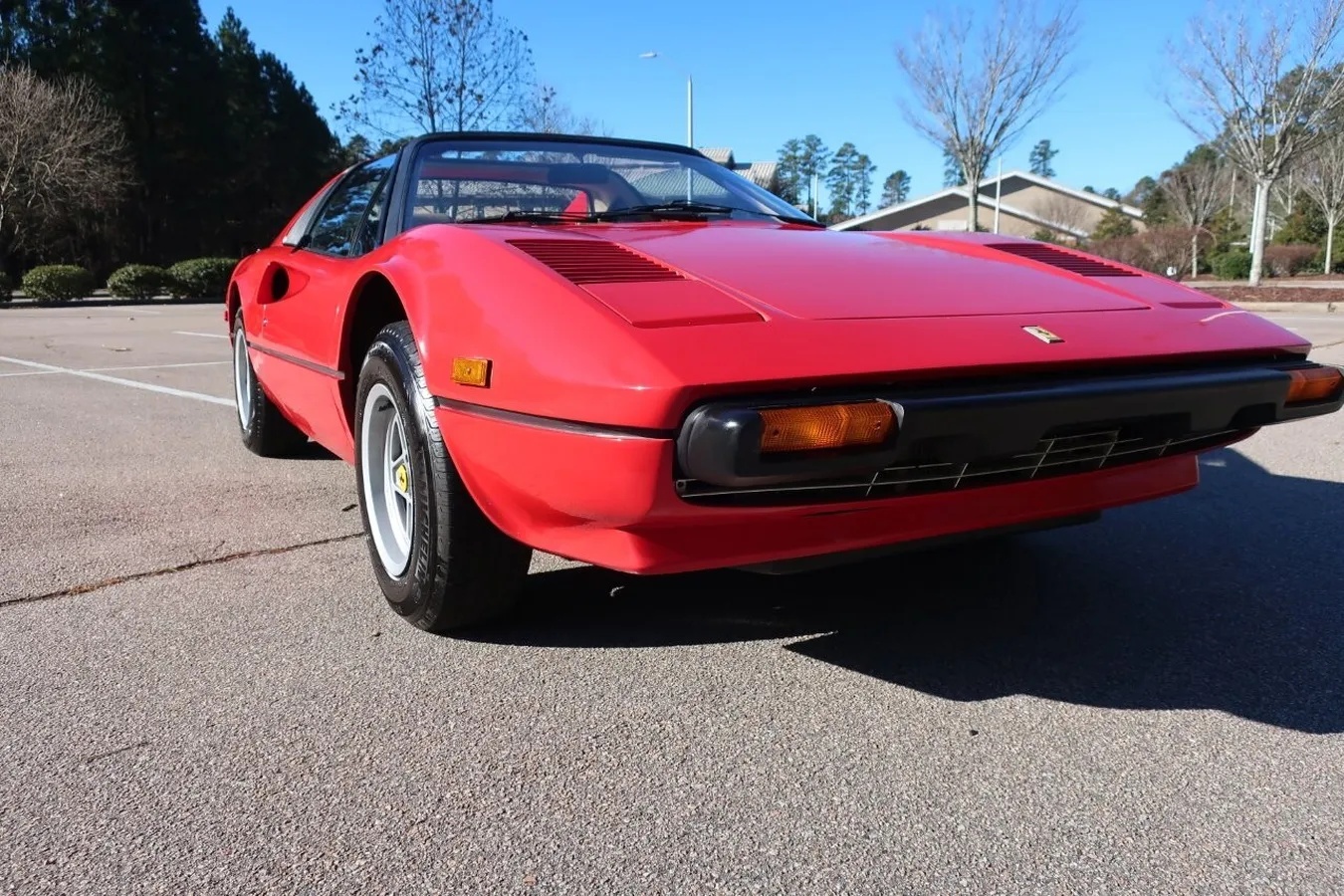 Ferrari-308-1978-Red-Tan-18