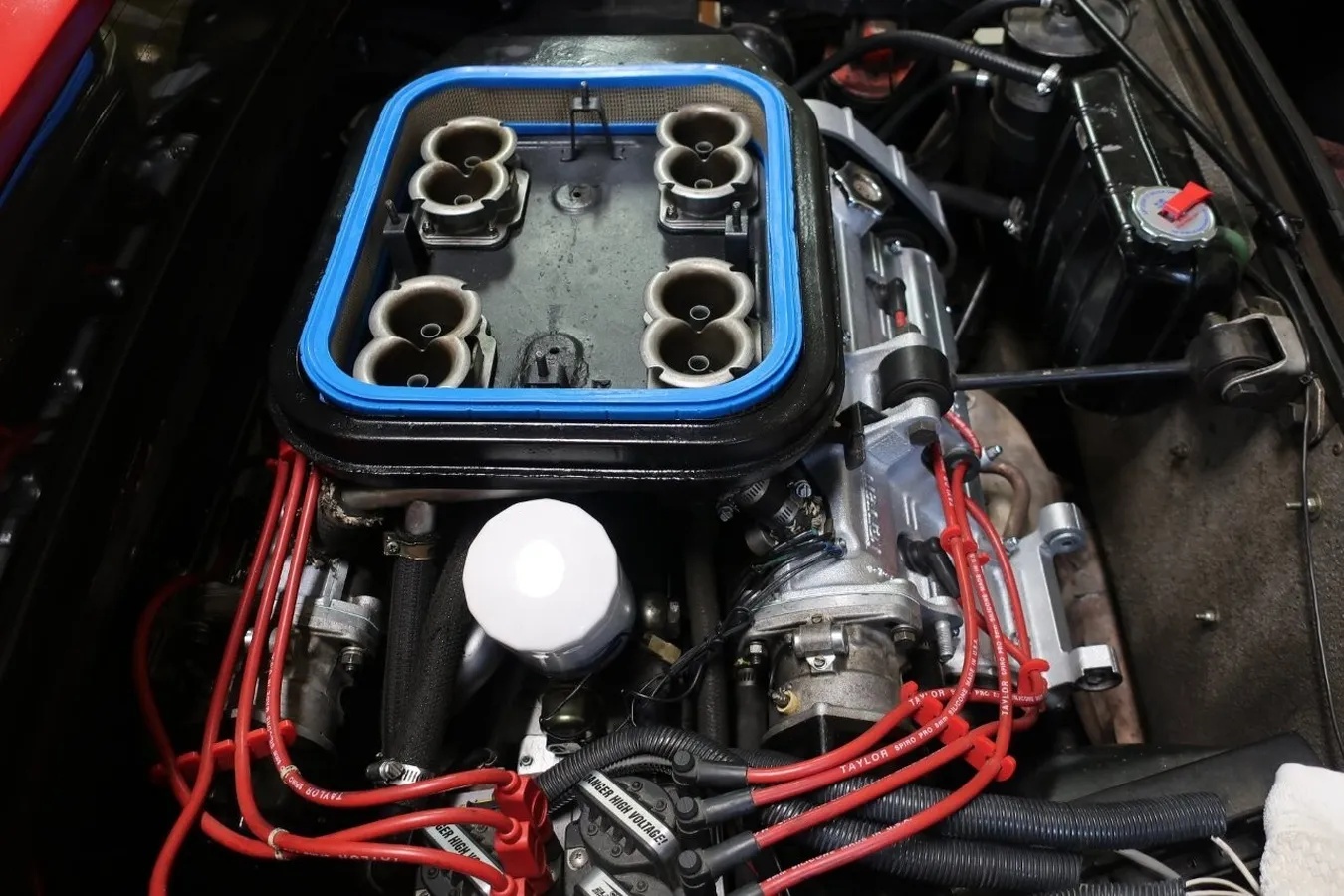 Ferrari-308-1978-Red-Tan-4