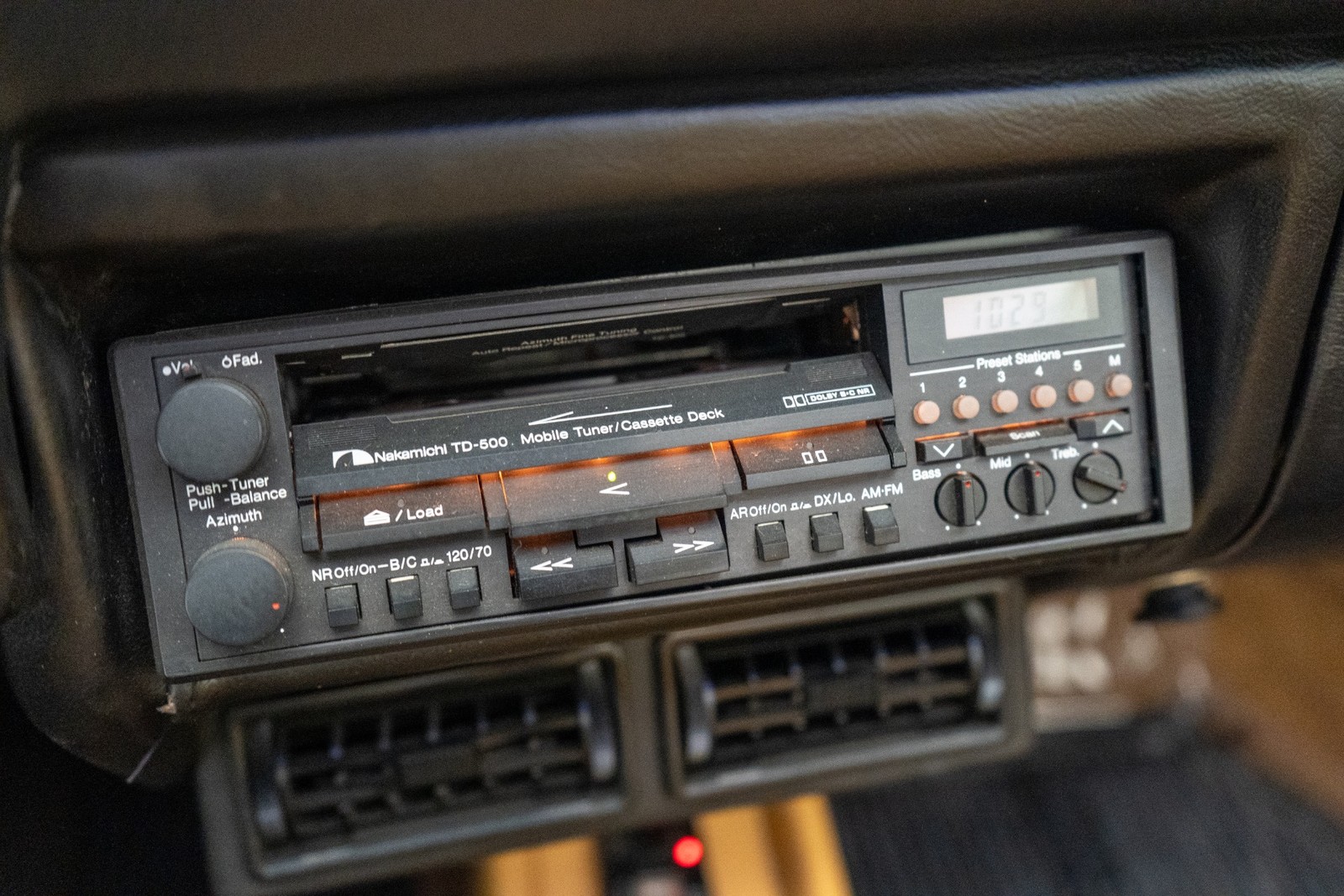 Ferrari-308-1985-CONVERTIBLE-16