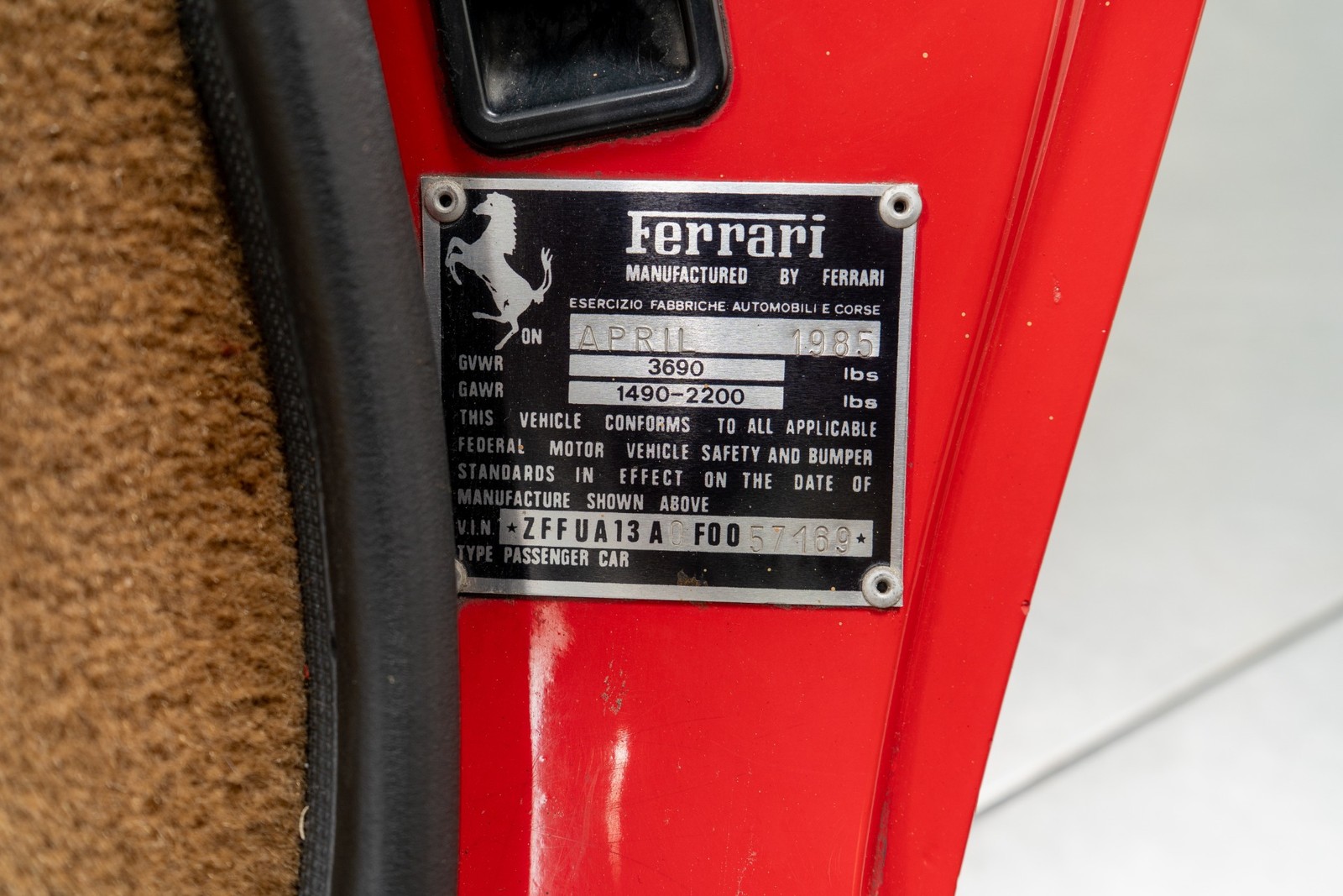 Ferrari-308-1985-CONVERTIBLE-19