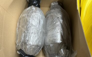 Ferrari-348-1989-CONVERTIBLE-26