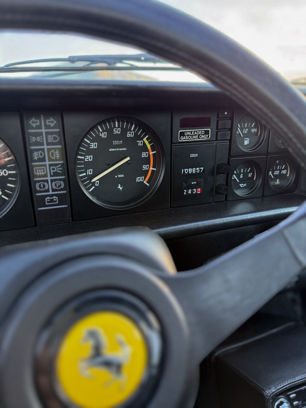 Ferrari-Mondial-1983-15