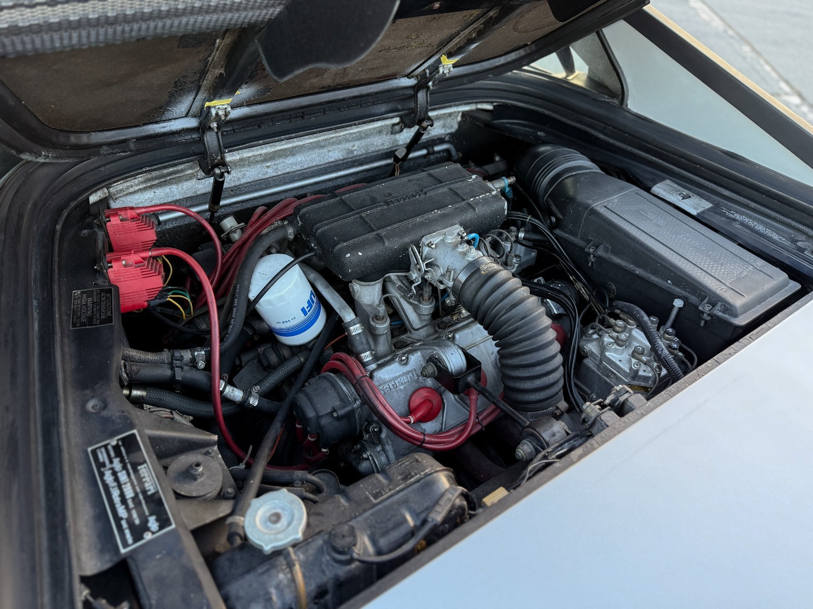 Ferrari-Mondial-1983-18