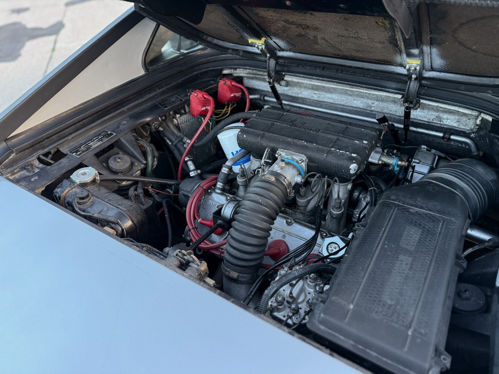 Ferrari-Mondial-1983-19