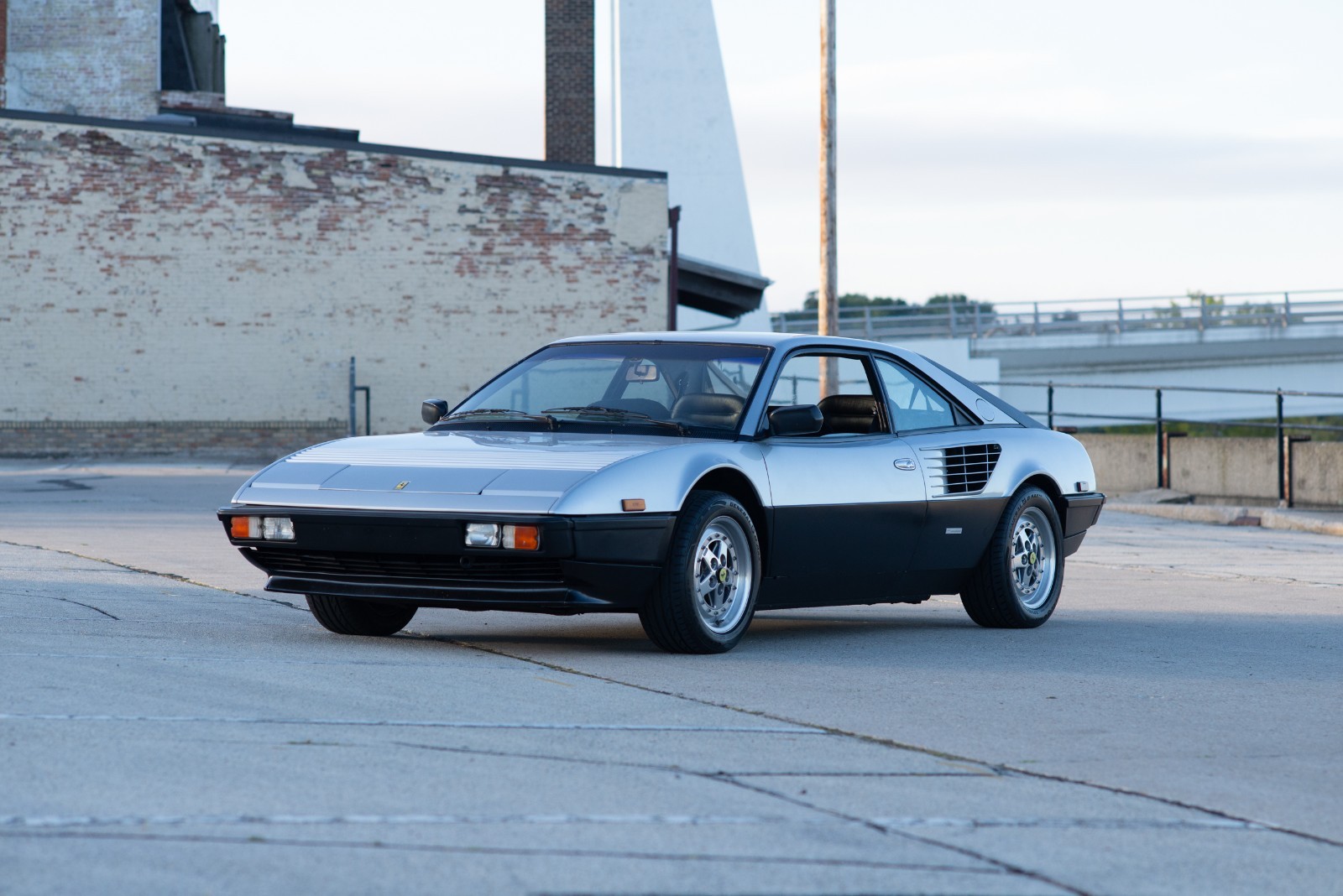 Ferrari-Mondial-1983-3