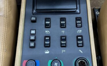 Ferrari-Mondial-1988-Convertible-12