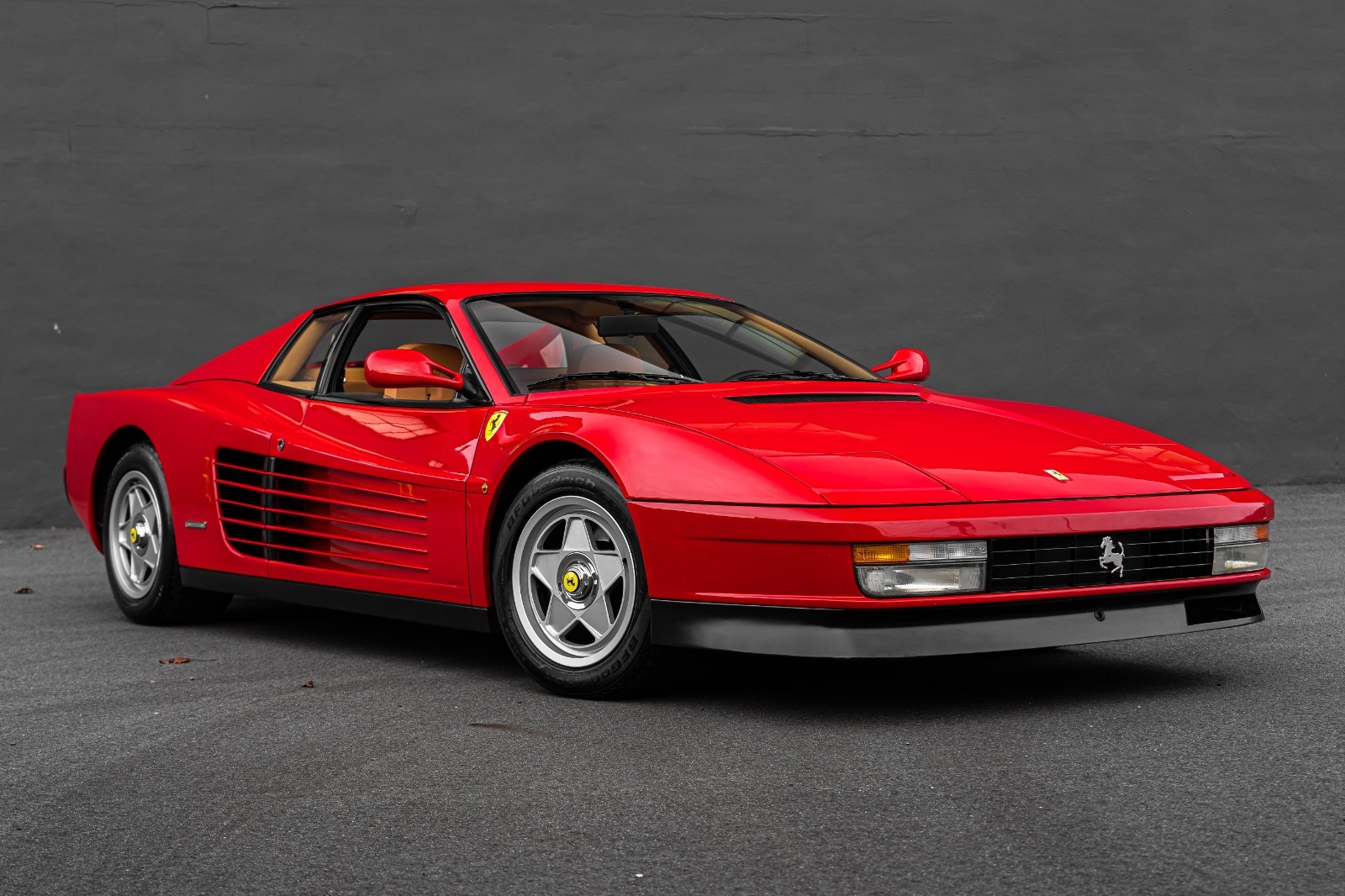 Ferrari-Testarossa-1987-Coupe-1