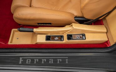 Ferrari-Testarossa-1987-Coupe-30