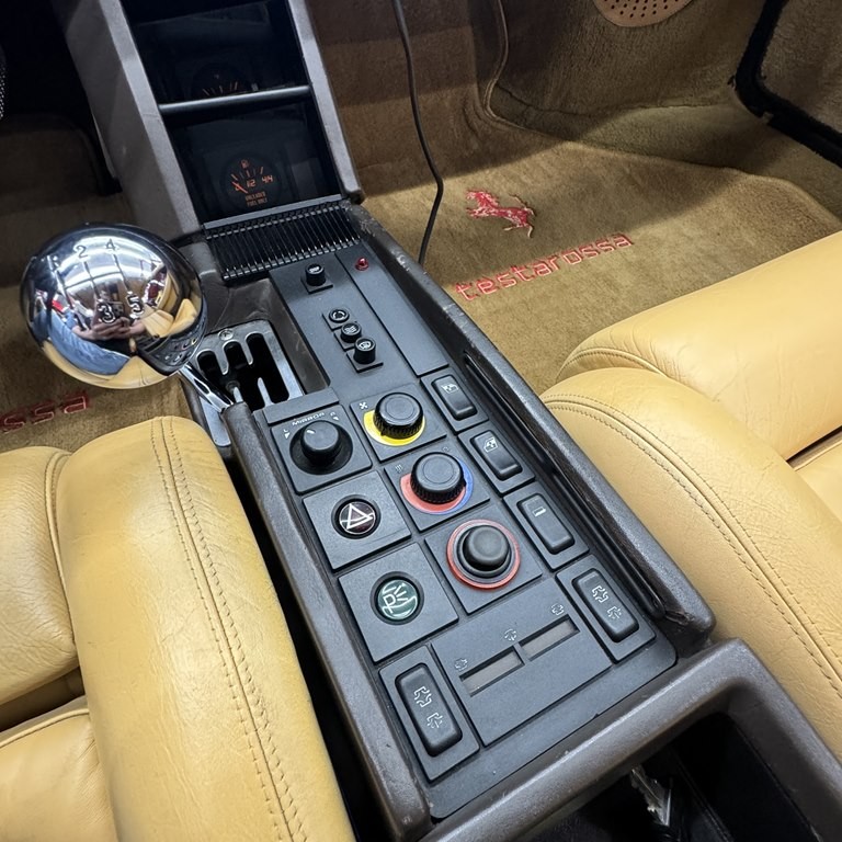 Ferrari-Testarossa-1988-Coupe-11