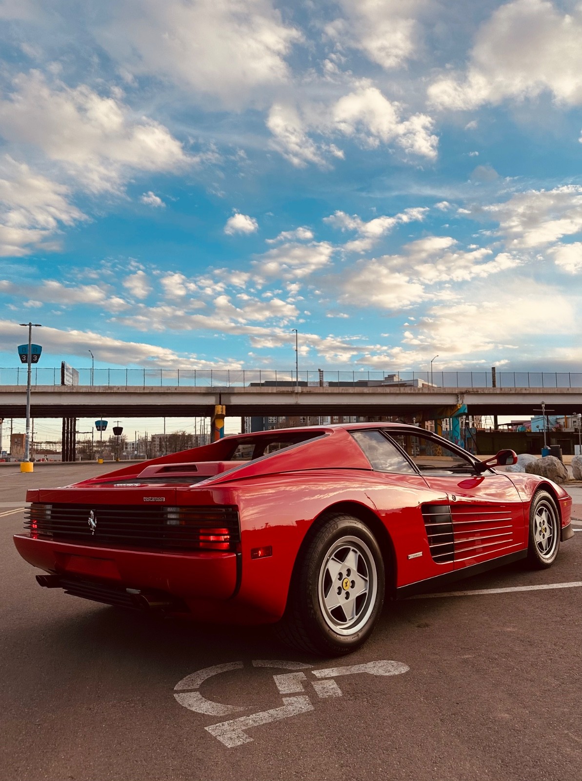 Ferrari-Testarossa-1990-Coupe-8