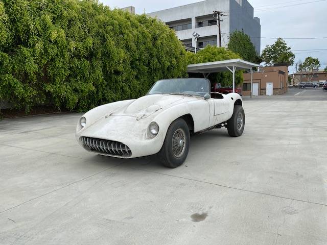 Ferrari-corvette-1959-white-12