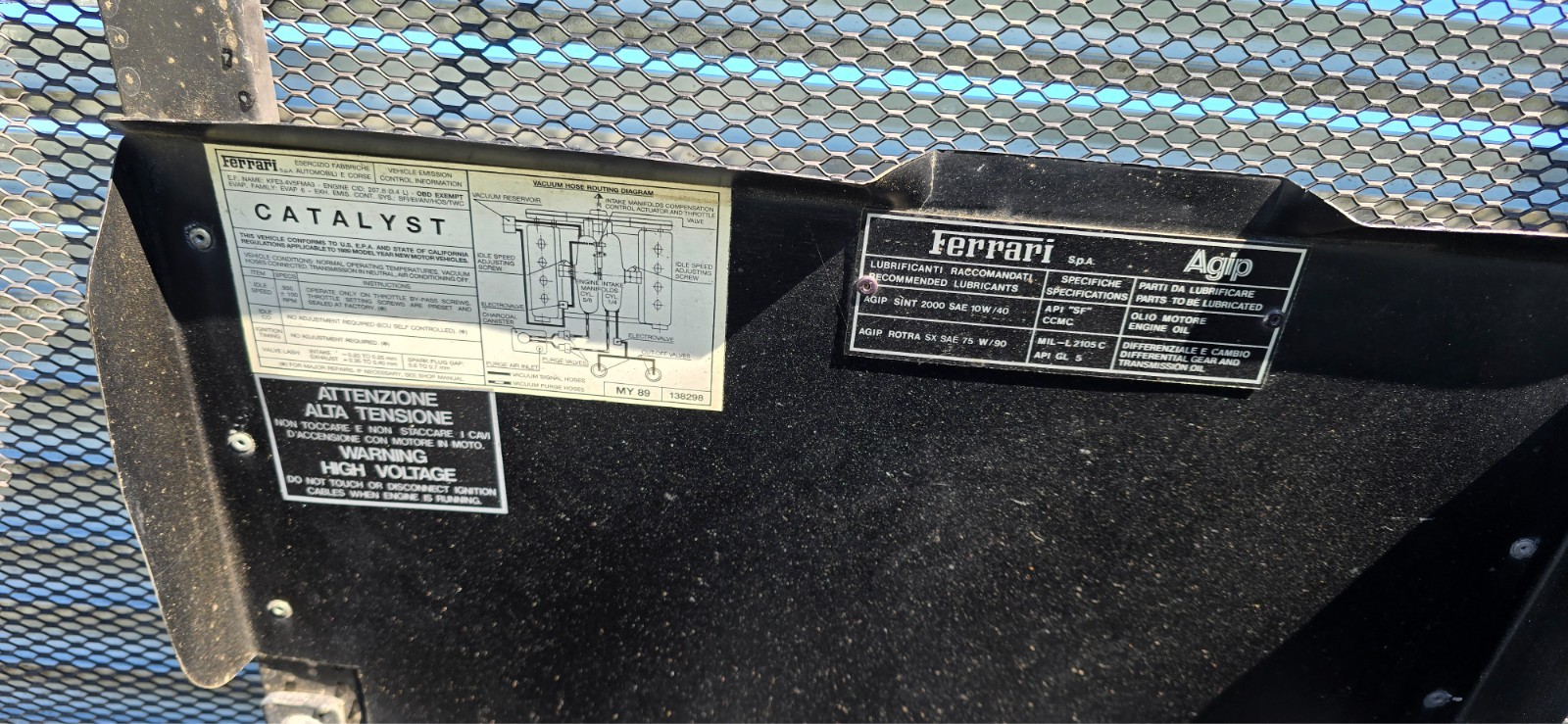 Ferrari-mondial-t-1989-Convertible-18