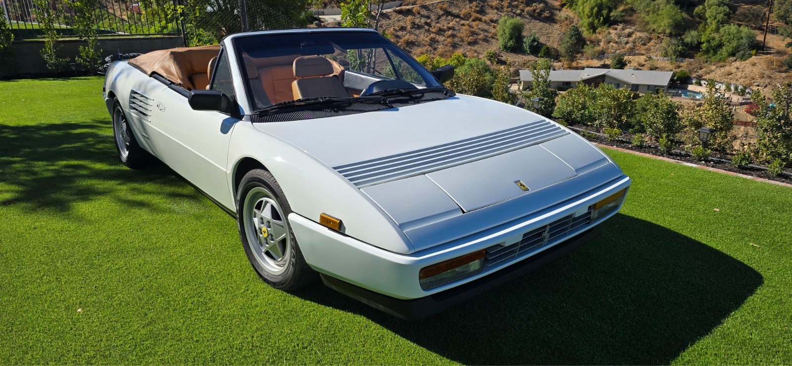 Ferrari-mondial-t-1989-Convertible-39