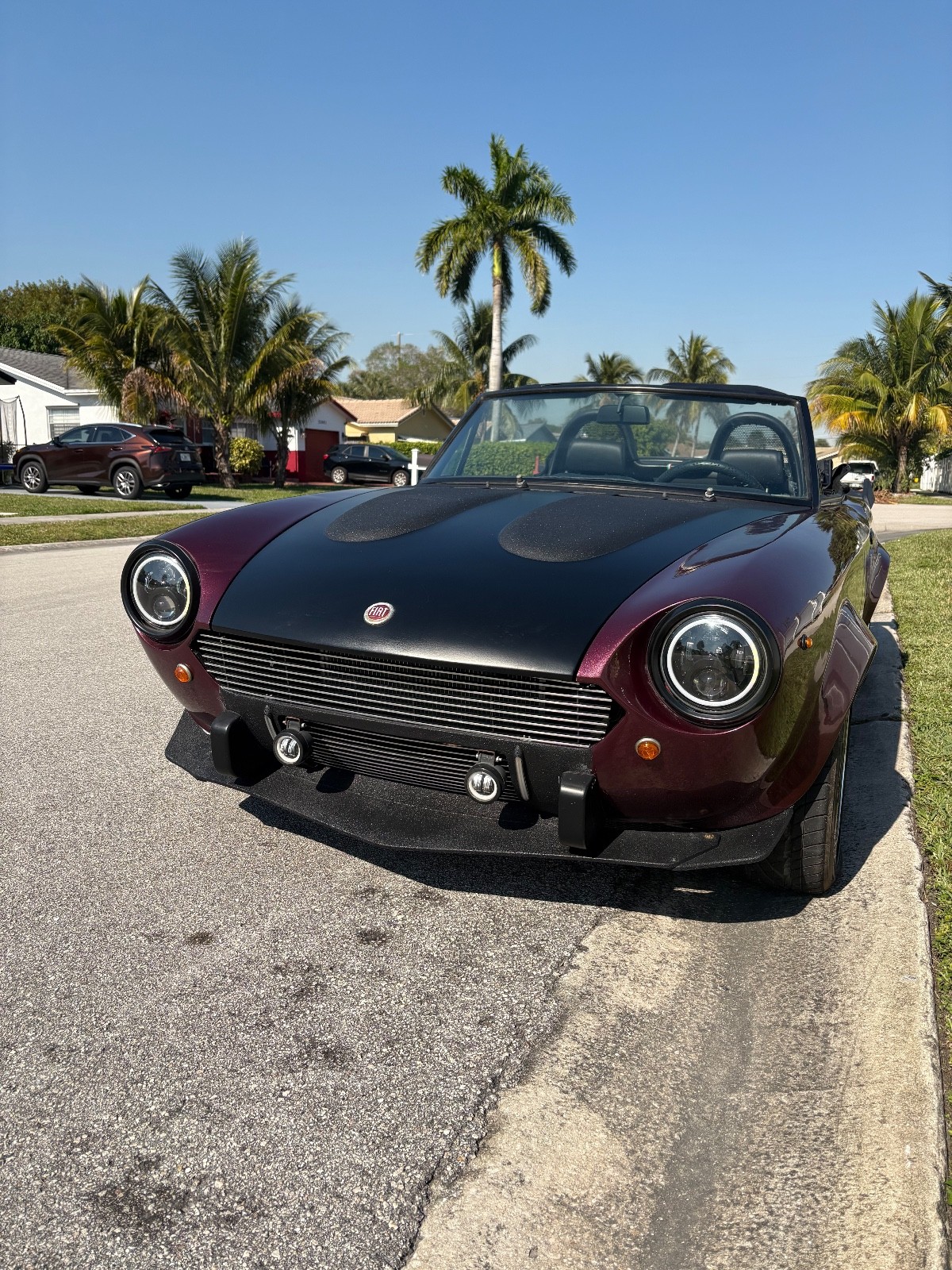 Fiat-124-Spider-1979-Convertible-8