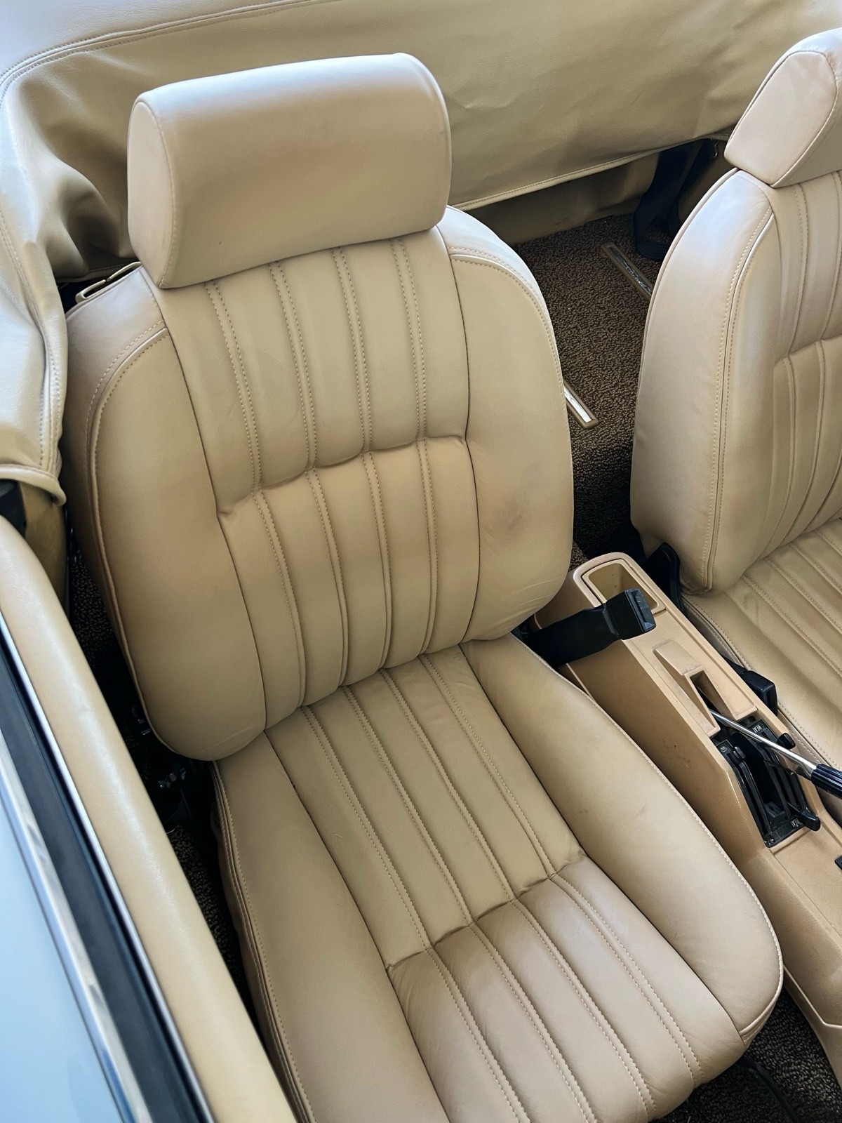 Fiat-124-Spider-1983-14