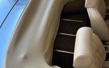 Fiat-124-Spider-1983-17