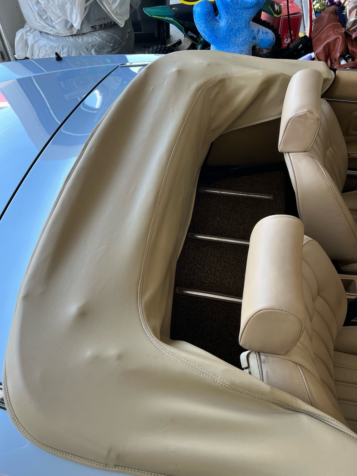 Fiat-124-Spider-1983-17