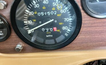 Fiat-124-Spider-1983-19