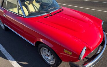 Fiat-124-spider-1982-red-1