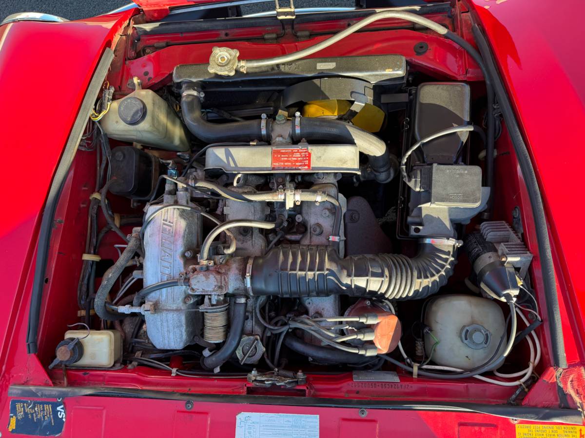 Fiat-124-spider-1982-red-23