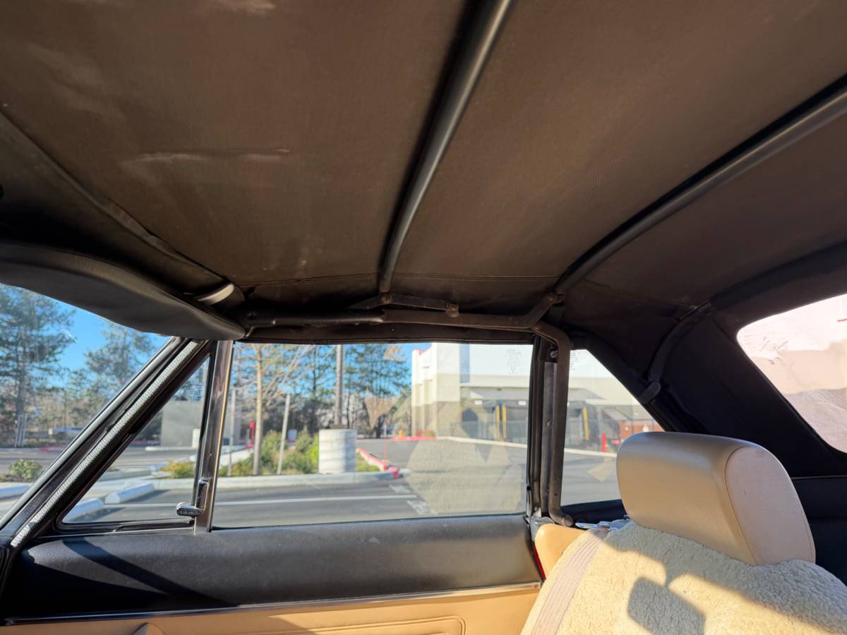 Fiat-124-spider-1982-red-3