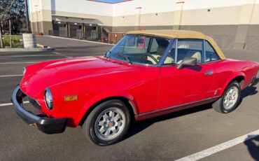 Fiat-124-spider-1982-red-5