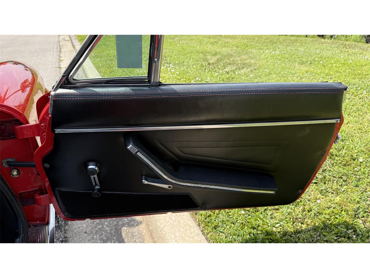 Fiat-124-spider-2000-1980-Red-Black-4