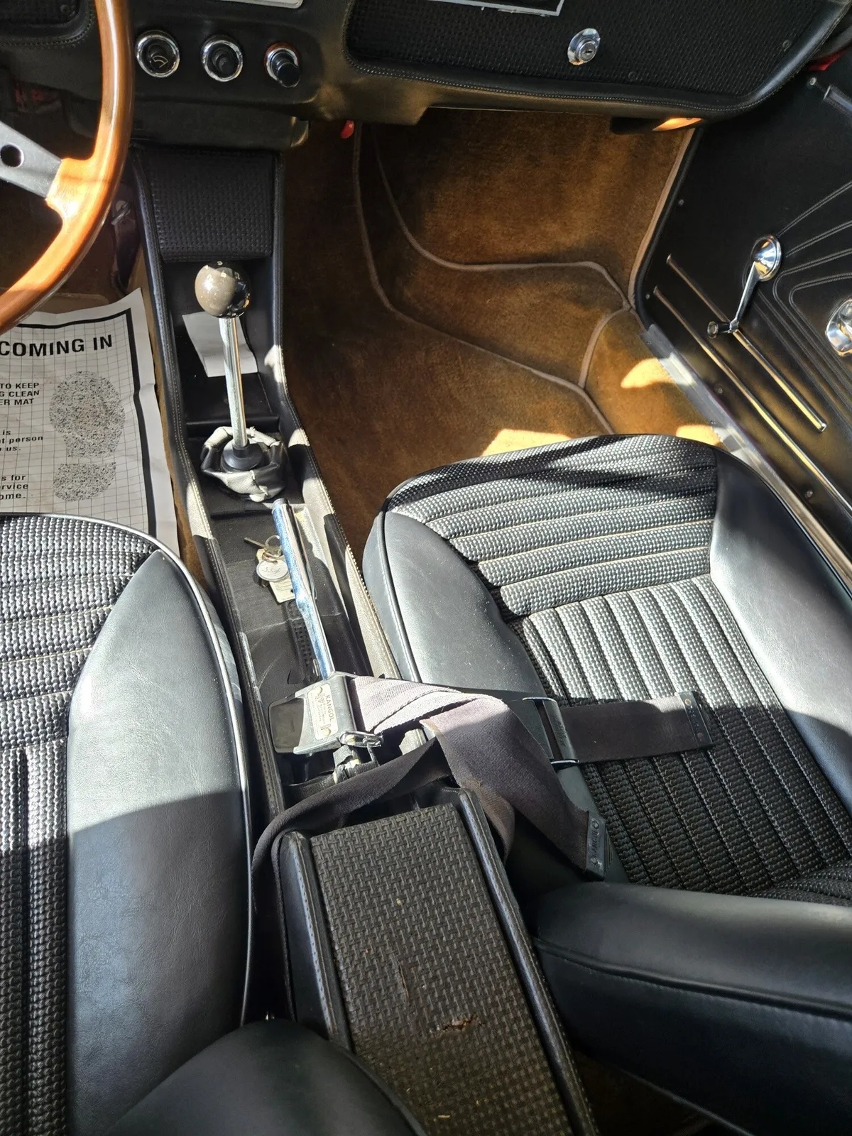 Fiat-850-1971-Red-Black-1