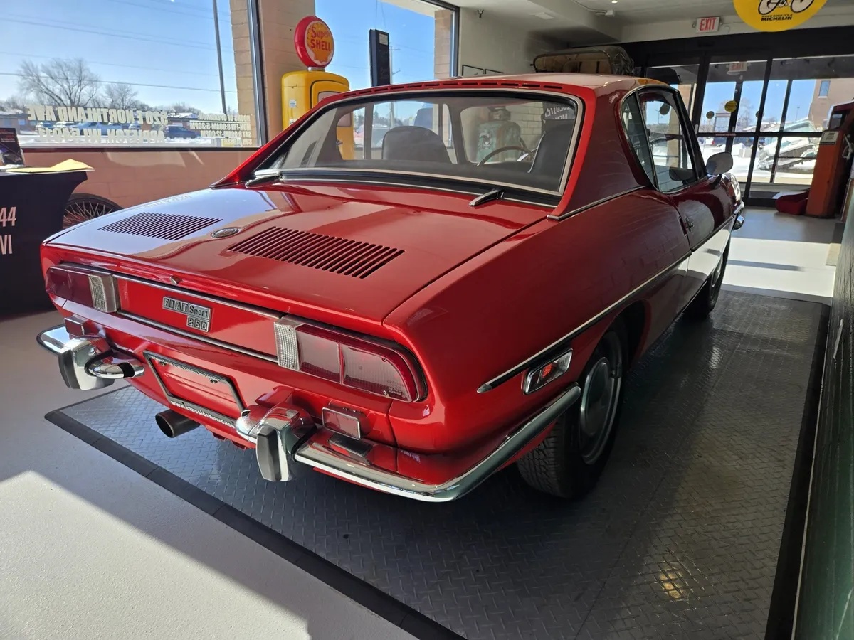 Fiat-850-1971-Red-Black-10