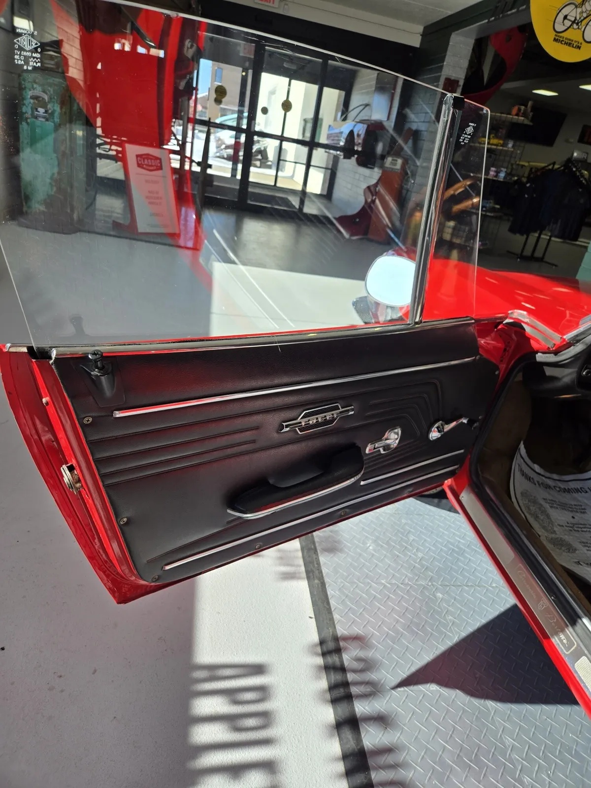 Fiat-850-1971-Red-Black-13