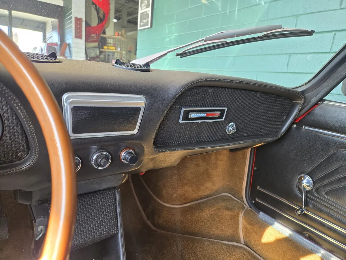 Fiat-850-1971-Red-Black-14