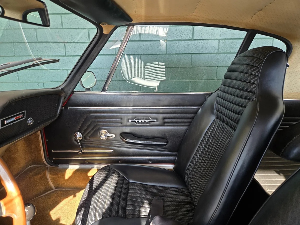 Fiat-850-1971-Red-Black-15