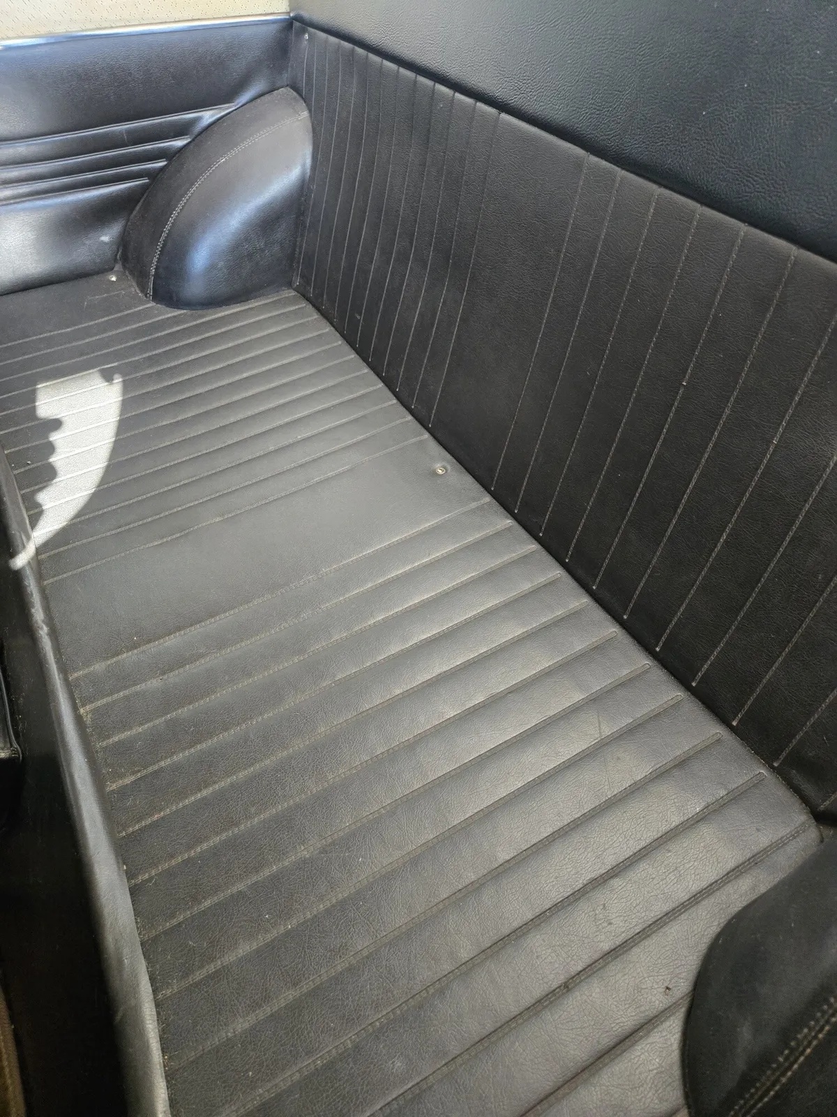 Fiat-850-1971-Red-Black-17