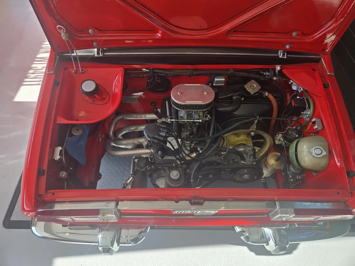 Fiat-850-1971-Red-Black-2