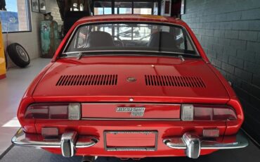 Fiat-850-1971-Red-Black