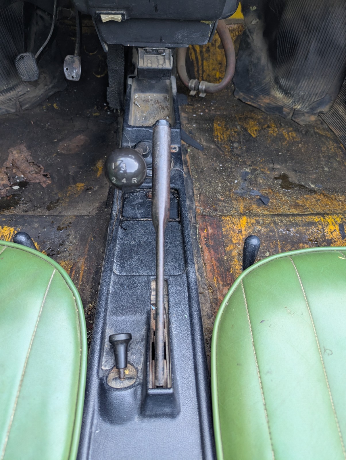 Fiat-Roadster-Convertible-1967-Convertible-13