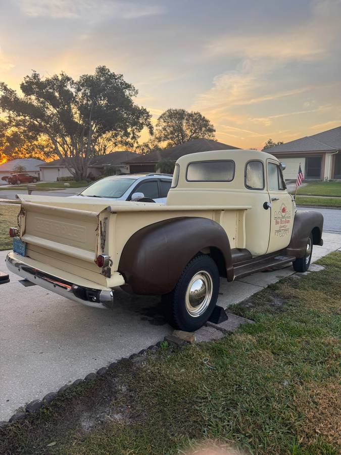 Five-window-three-quarter-ton-chevrolet-1953-brown-3