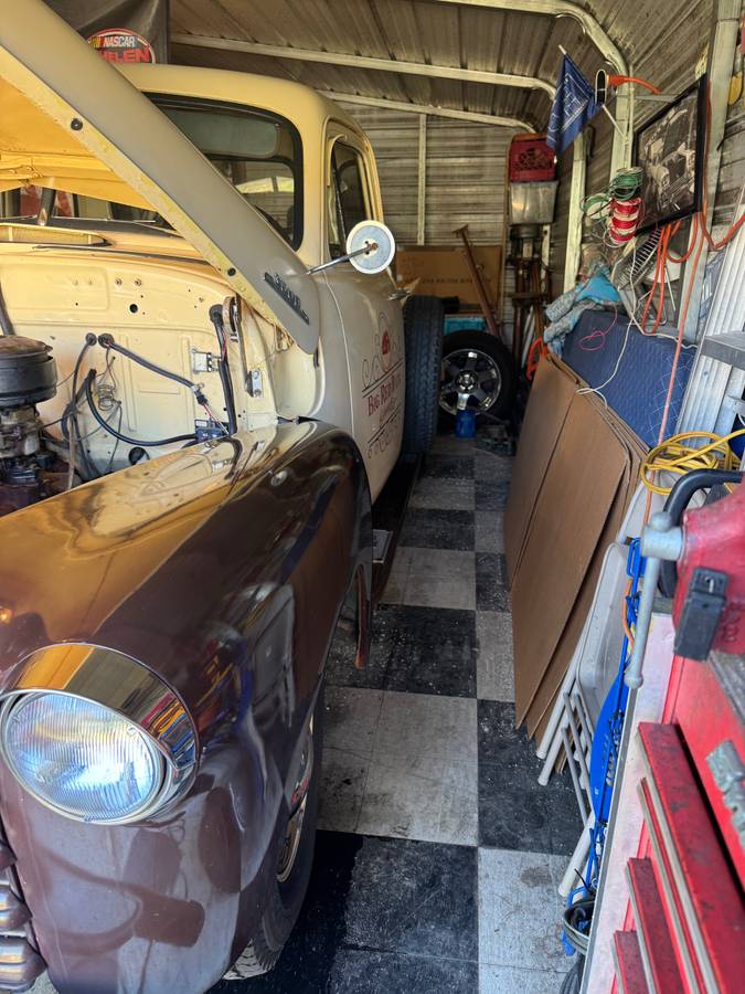 Five-window-three-quarter-ton-chevrolet-1953-brown-8